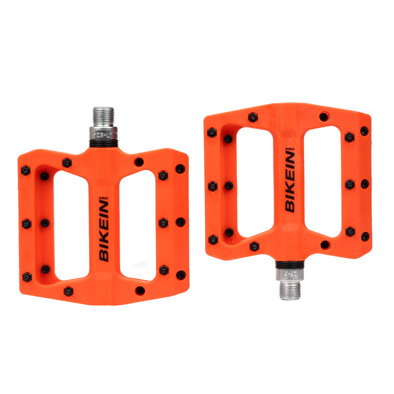 Mountain Bike Pedals Nylon Fiber Bearing Pedals Oudoor Cycling Antiskid Bike Pedals
