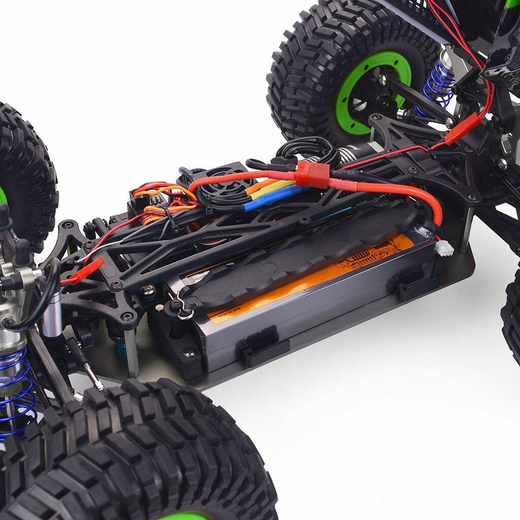 4WD 2.4G Desert Truck Brushless RC Car High Speed Off Road Vehicle Models 80km/h W/ Swing