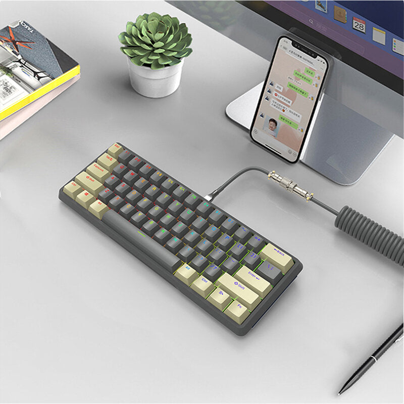 DIY 61 Key Gaming Mechanical Keyboard With Hot swappable OEM RGB Lighting Effect Coiled Cable Mini Wired Keyboard