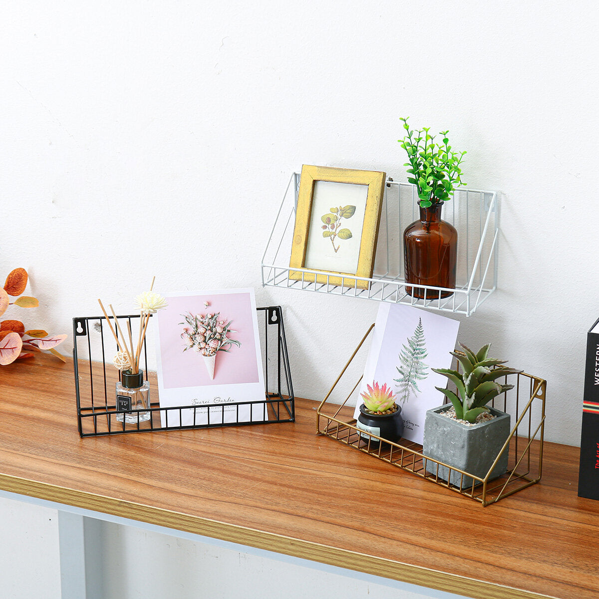 Nordic Minimalist Wrought Iron Grid Wall Shelf Storage Shelf