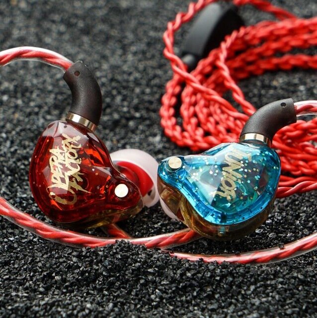 Gaming Headset Wired Earphones in Ear Earbuds With Mic 3.5mm Dynamic Drive Hi-Fi Bass Stereo Headset HD Headphones