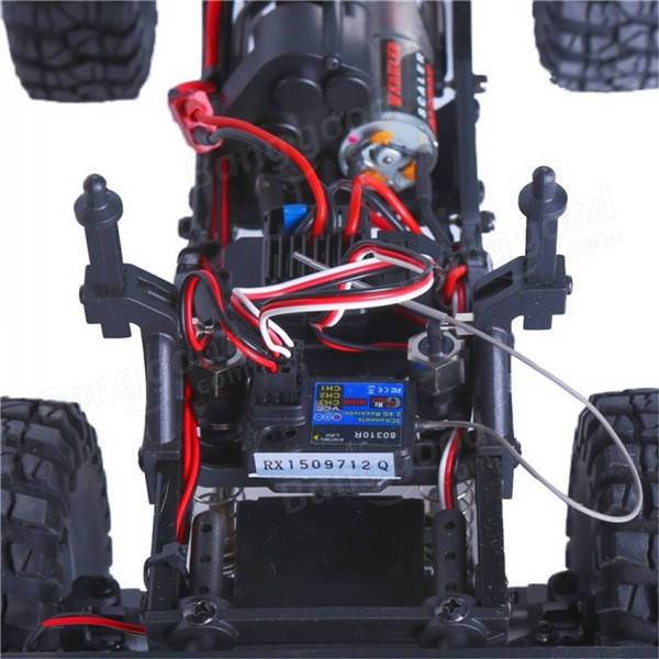 4WD 2.4G Rc Truck Car Electric Off Road Rock Crawler Climbing Racing Vehicle