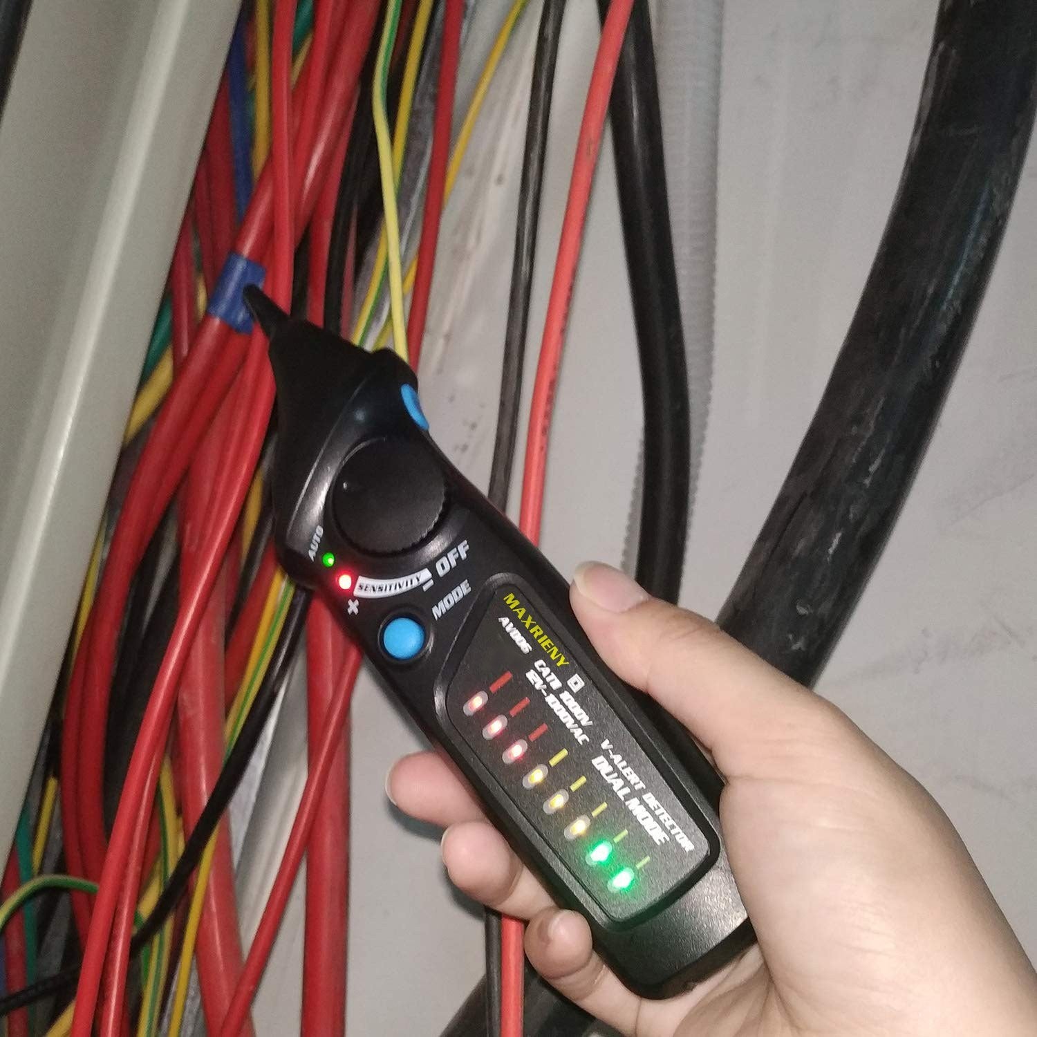 Dual Mode AC Voltage Detector Circuit Tester Non-contact with Flashlight Function