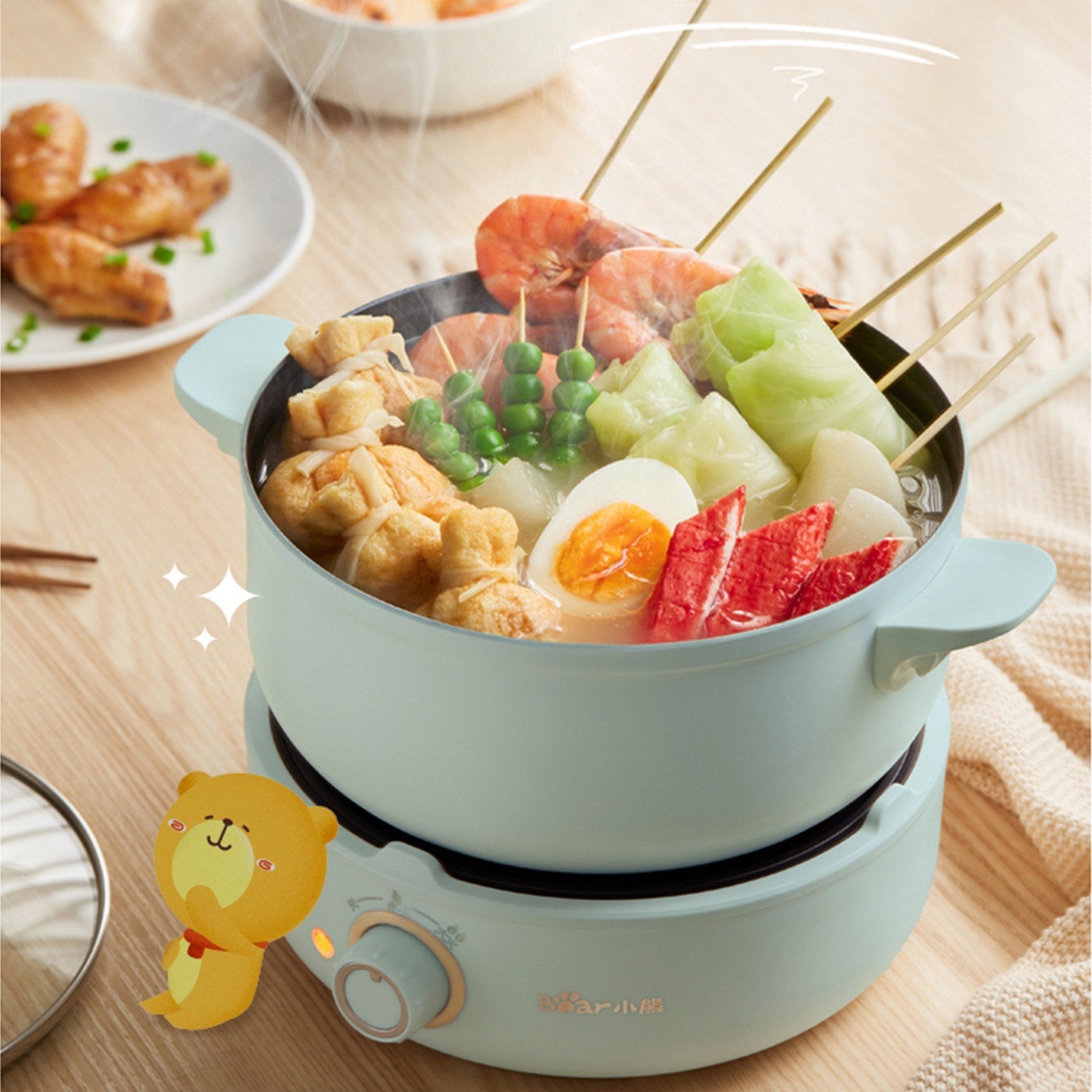 2.5L Electric Hot Pot 220V Electric Cooker Skillet Non-Stick Rapid Noodles Cooker with Lid