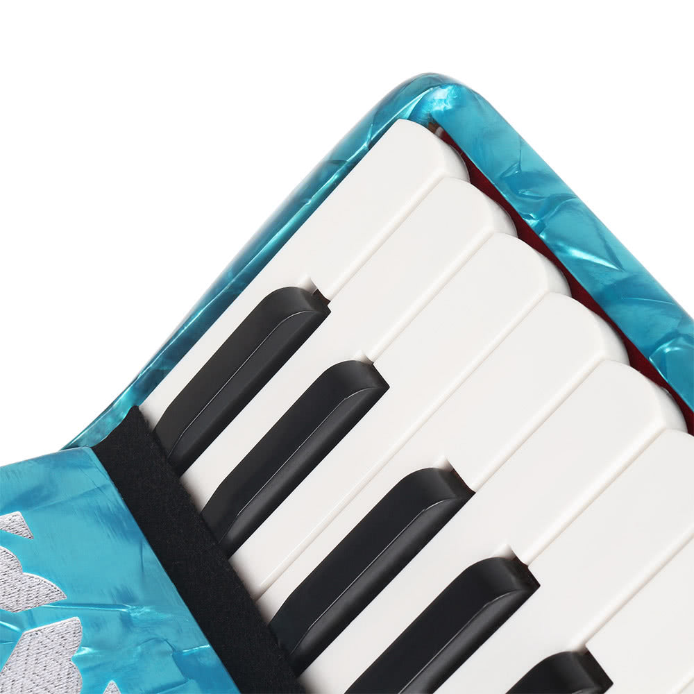 22-Key 8 Bass Piano Accordion