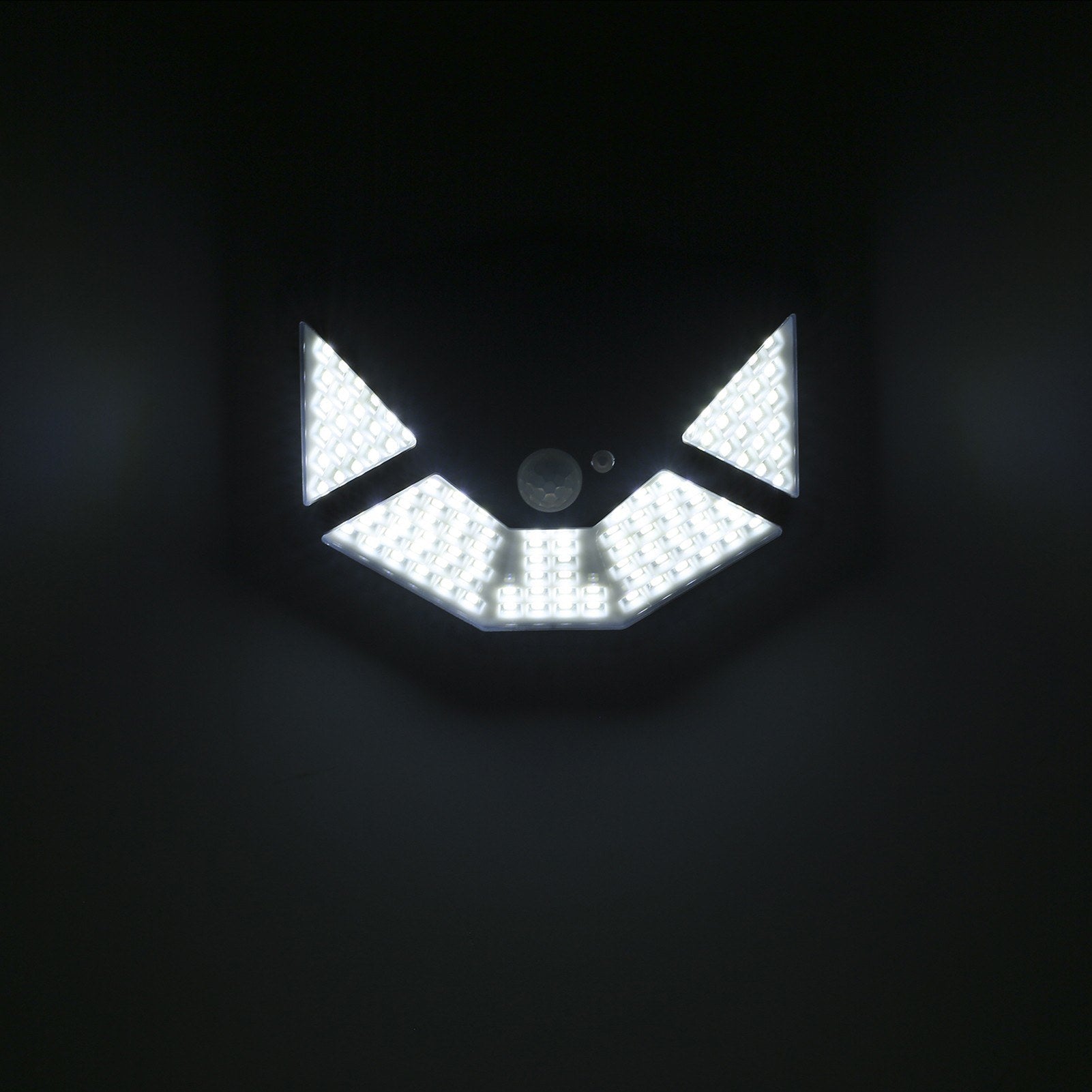 Solar Powered Wall Light PIR Motion and Lighting Sensor 3 Modes Flood Lamp 112LEDs