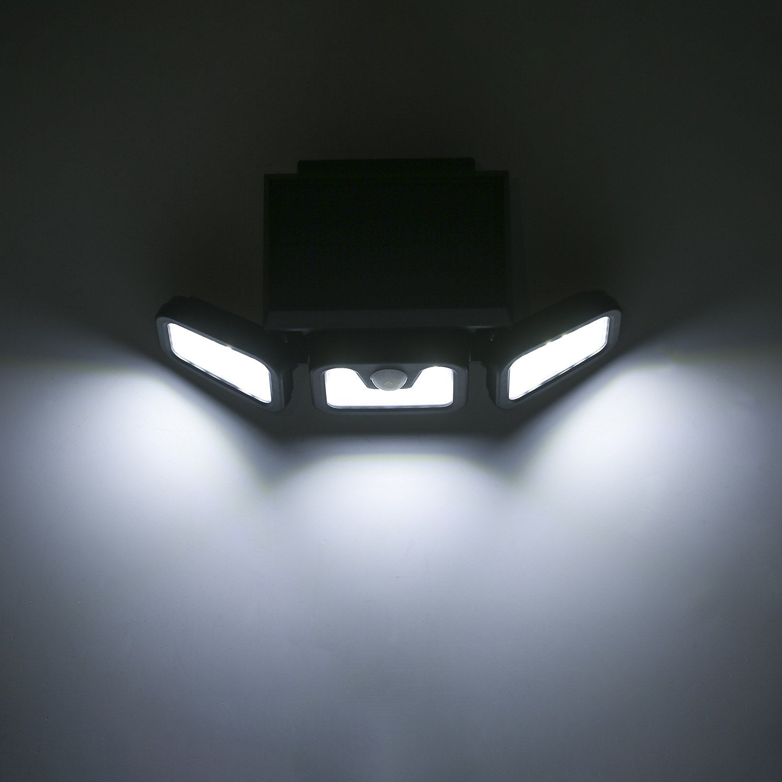 Solar Powered Wall Light PIR Motion Sensor 3 Lighting Modes Foldable 3 Heads Flood Lamp