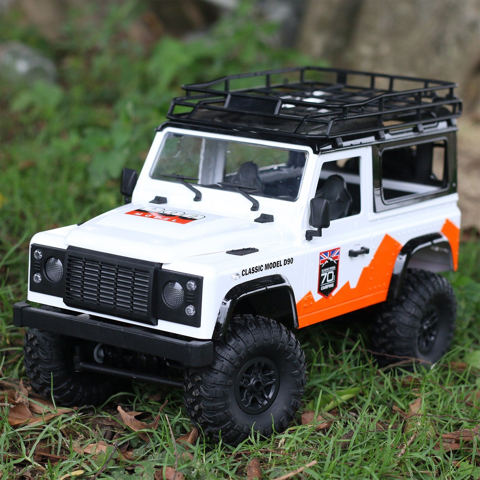 4WD 2.4Ghz Off Road Car RC Rock Crawler Cross-country Truck Toy with Headlight for Adults and Kids