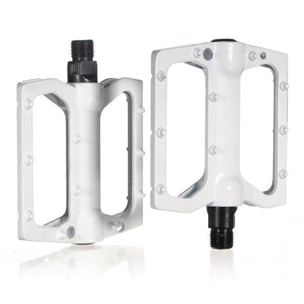 Outdooors Bicycle Aluminum Alloy Ball Bearing Pedal With Antiskid Peg