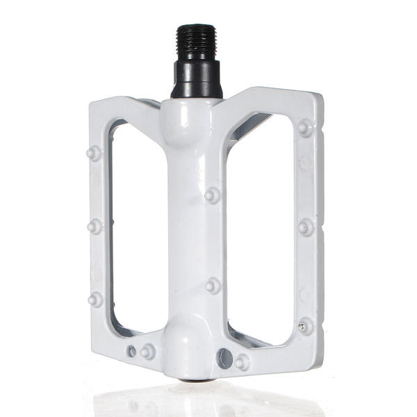 Outdooors Bicycle Aluminum Alloy Ball Bearing Pedal With Antiskid Peg