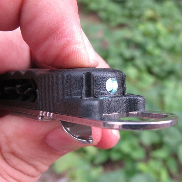 Multifunctional Climbing Carabiner Paracord Buckle Screwdriver Flashlight Wrench Tool