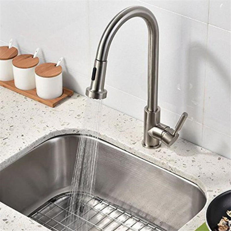 Kitchen Sink Faucet Pull-Down Sprayer 360 degree Rotate Cold And Hot Water Mixer Tap