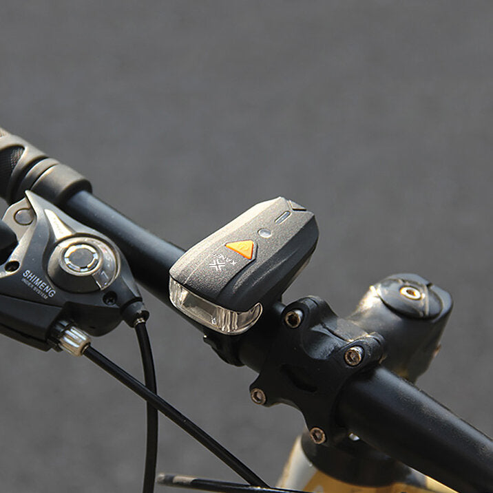 600LM XPG + 2 LED Bicycle German Standard Smart Sensor Warning Light Bike Front Light Headlight