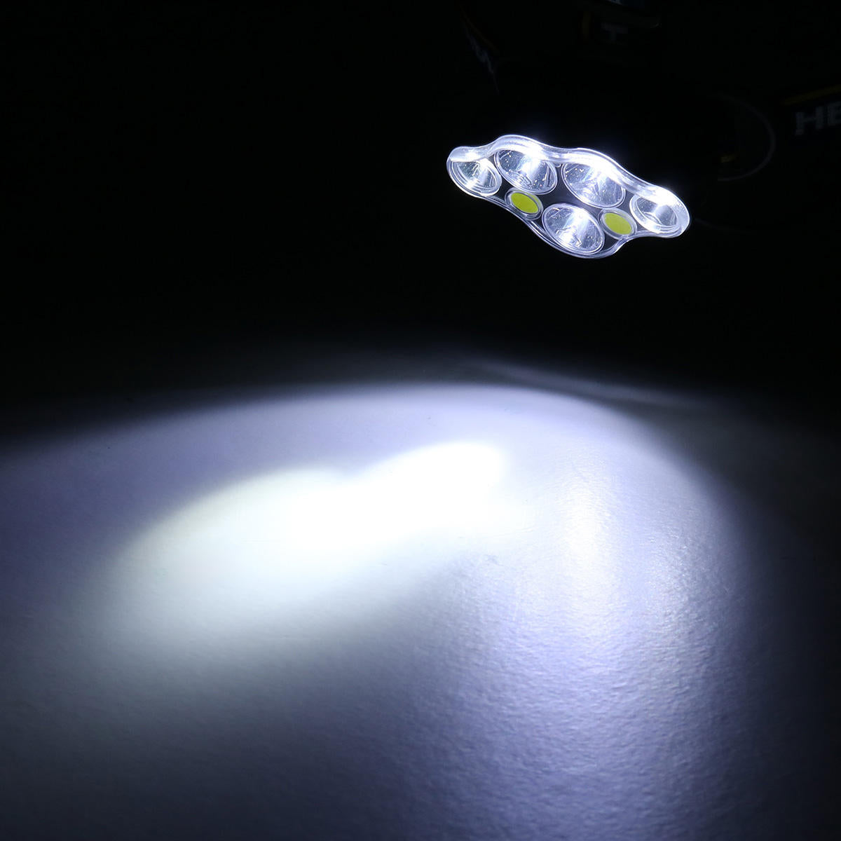 1900LM 3*T6+2*XPE+2*COB 8 Modes Bicycle Headlamp With 2*18650 Battery USB Interfaceamp