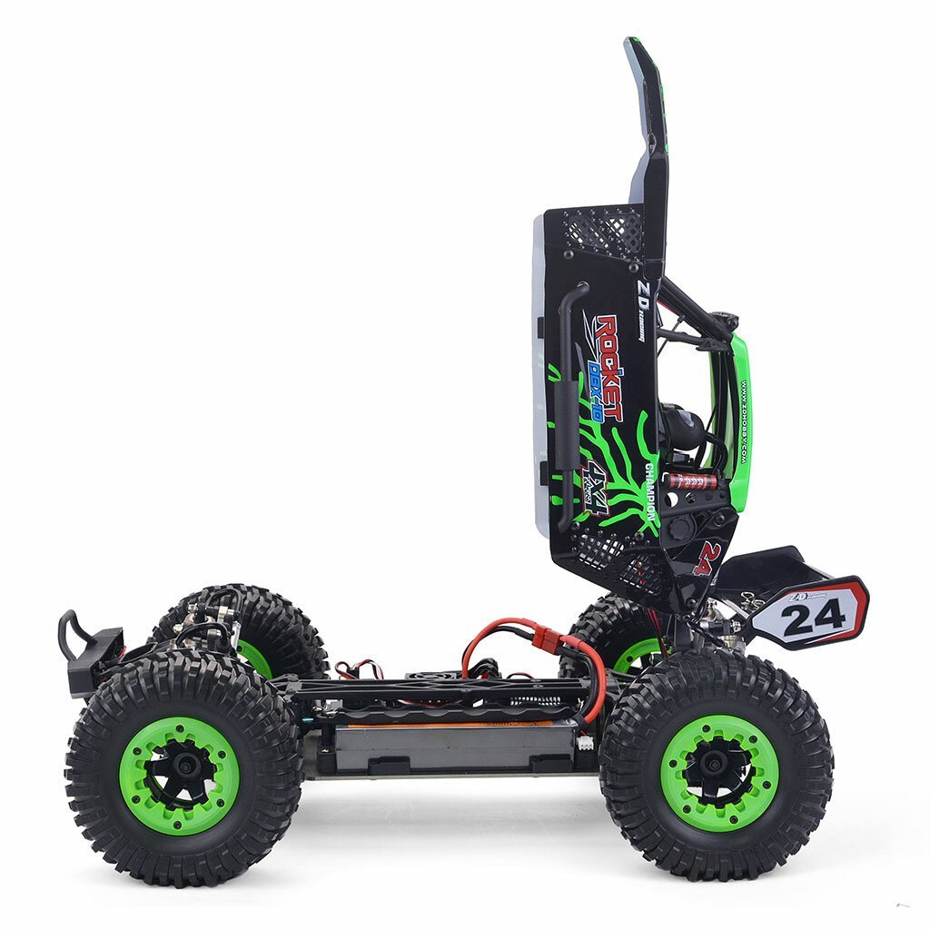 4WD 2.4G Desert Truck Brushless RC Car High Speed Off Road Vehicle Models 80km/h W/ Swing
