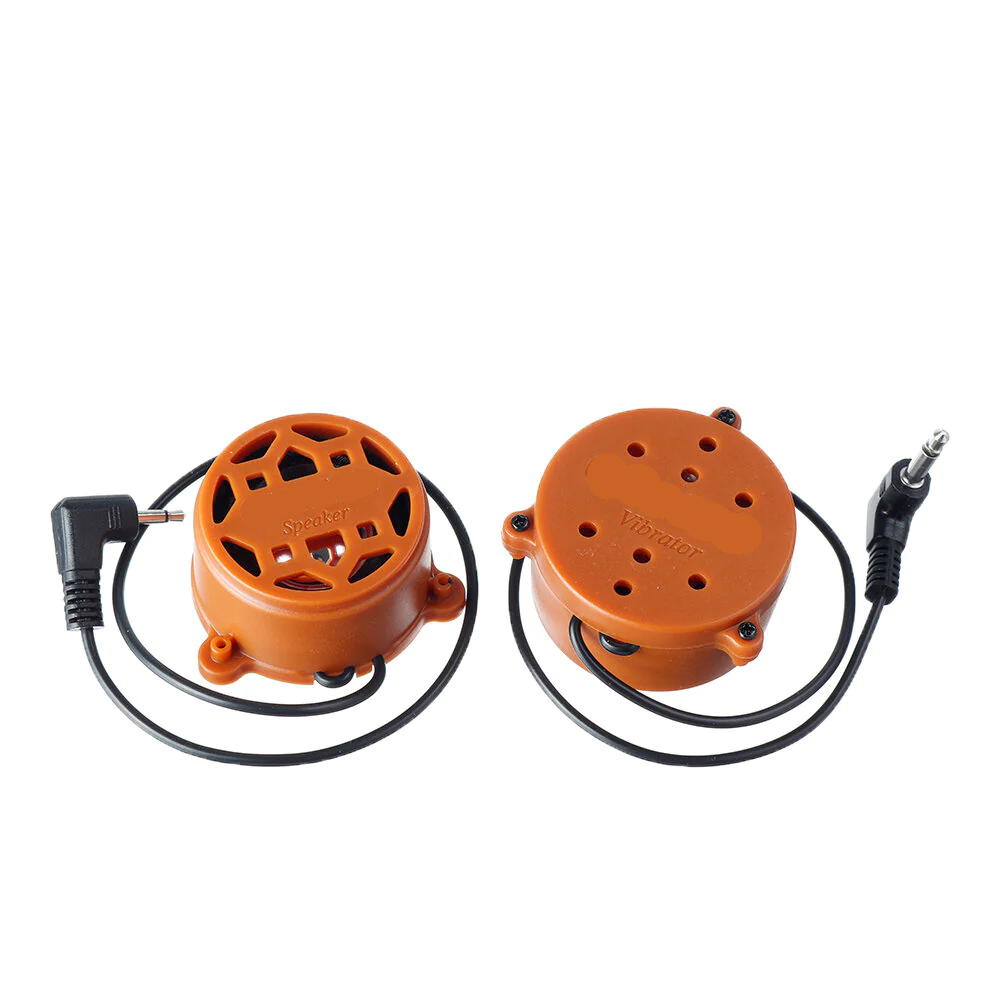 Acoustic Guitar Effector Reverb Delay Chorus Effects 3-Band EQ Volume Adjustment Built-in Rechargeable Battery