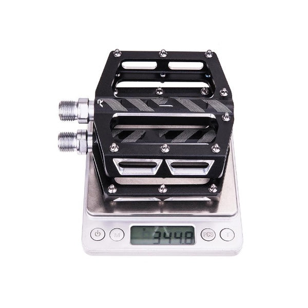 High Strength Aluminum Alloy Durable Anti-slip Perlin Bearing 1 Pair Bicycle Pedals Mountain Bike Pedals