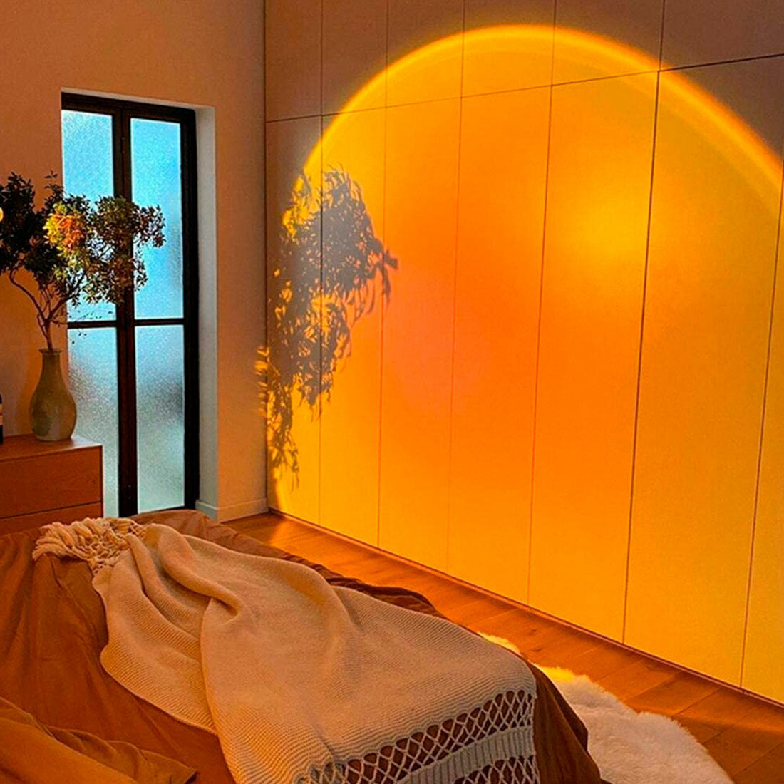 USB Sunset Projection Lamp Aesthetic Table Lamp Anti-glare LED Night Light Romantic Visual Experience Rainbow Projector