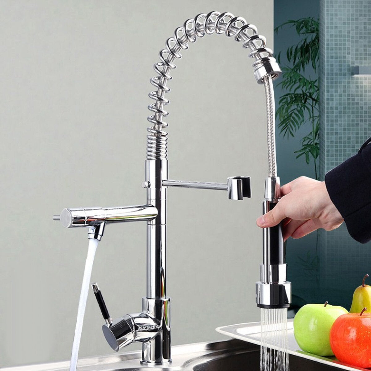 Kitchen Sink Mixer Faucet Pull Out Sparyer Tap 360 Degree Rotation Single Handle Chrome Brass Brushed Collapsible