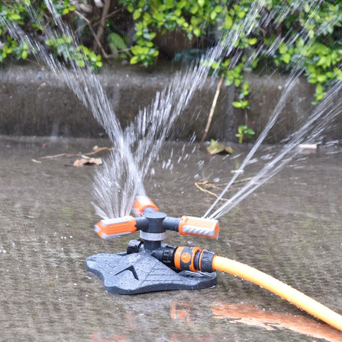 3 Arms Automatic 360 Rotation Lawn Sprinkler Spray Head Garden Irrigation Watering Tool