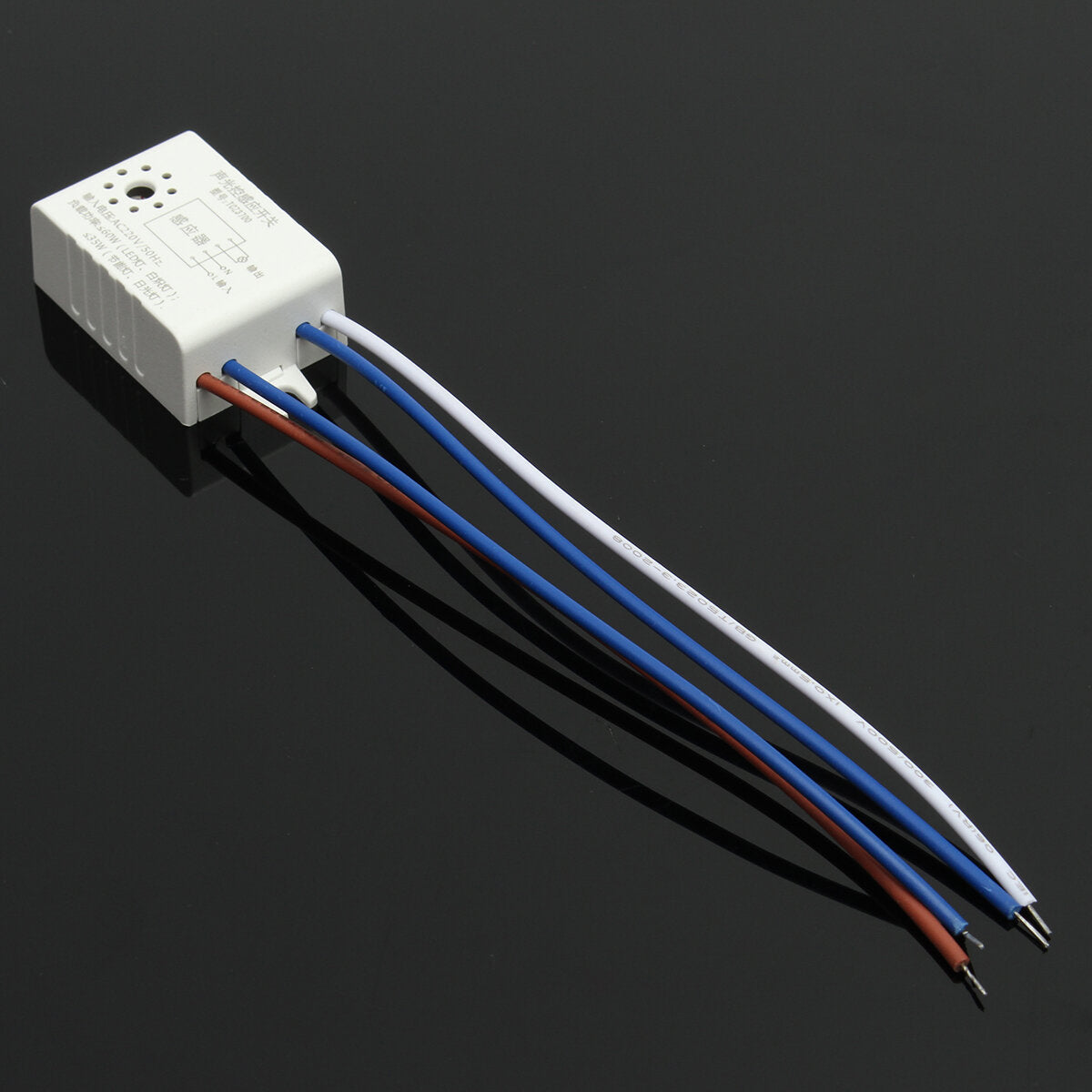 LED Sound Light Operated Switch Energy Sensor Voice Control Lamp Acoustic Sensor AC 220V 50Hz