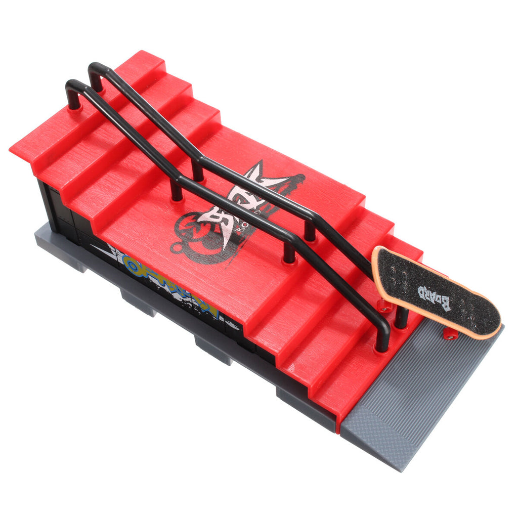 Mini Finger Skateboard Kid Fingerboard Toy Park Ramp Finger Board Recreation