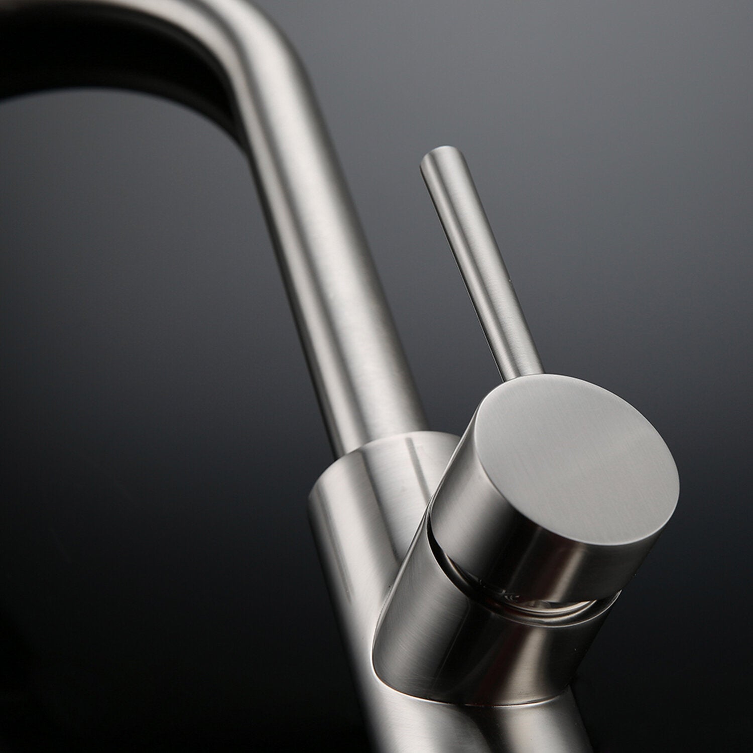 Pull Out Kitchen Faucet 304 Stainless Steel Tap Swivel 360 Degree Splash Proof Sink Hot And Cold Mixer