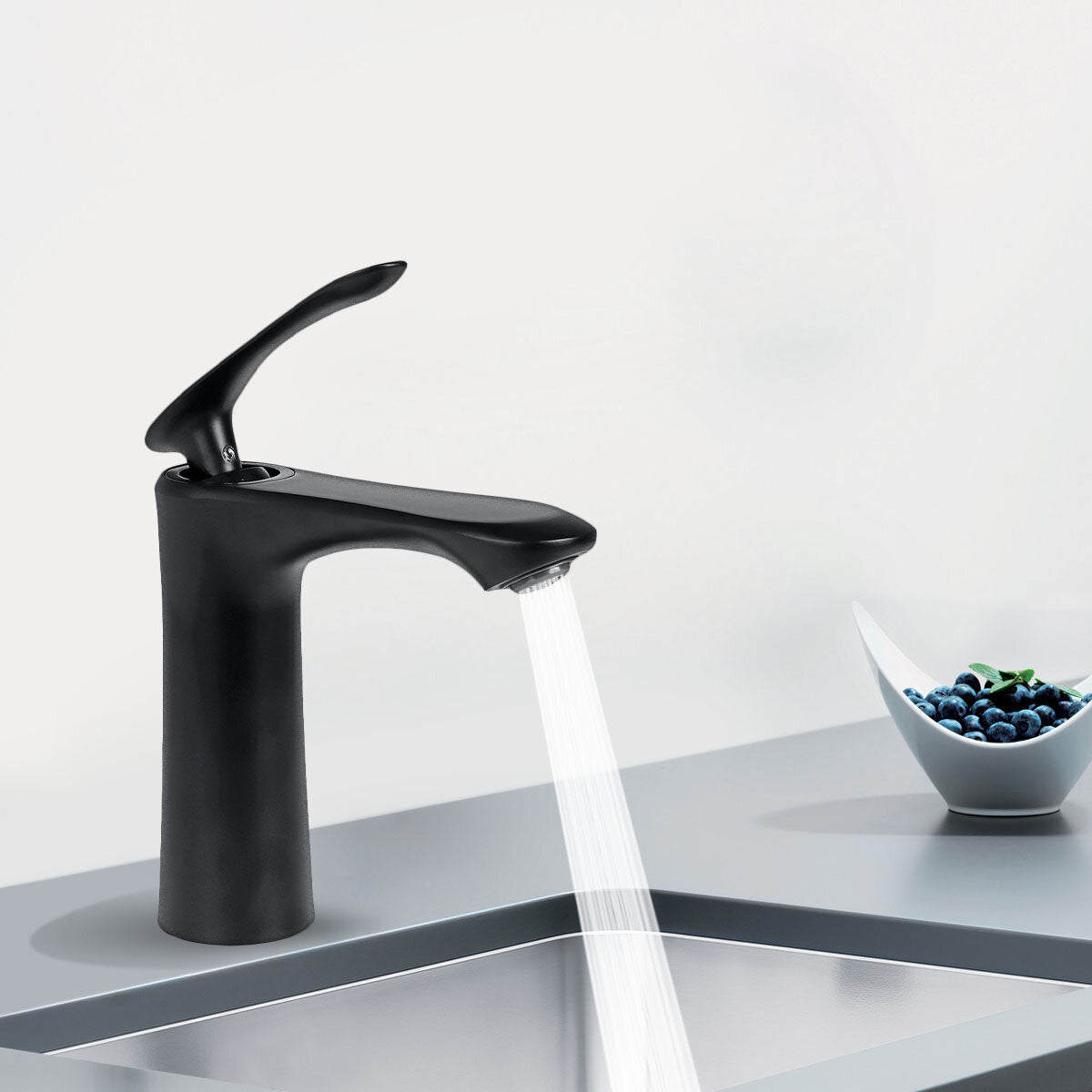 Matte Black Bathroom Sink Faucet Basin Cold/Hot Mixer Tap Single Handle